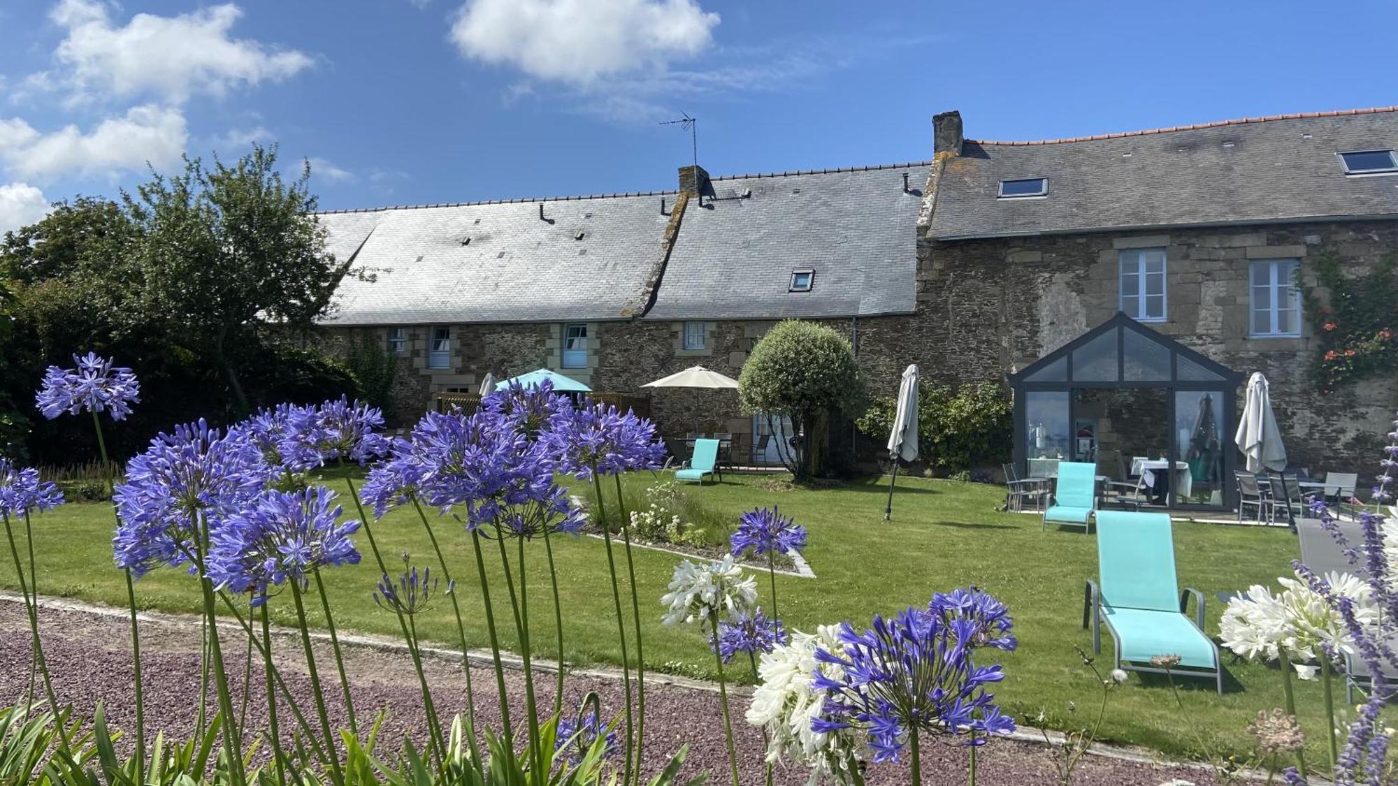 La Metairie-Du-Vauhariot - Vue Mer Et Mont Saint Michel - Piscine Chauffee - Acces Gr34 Cancale Eksteriør billede
